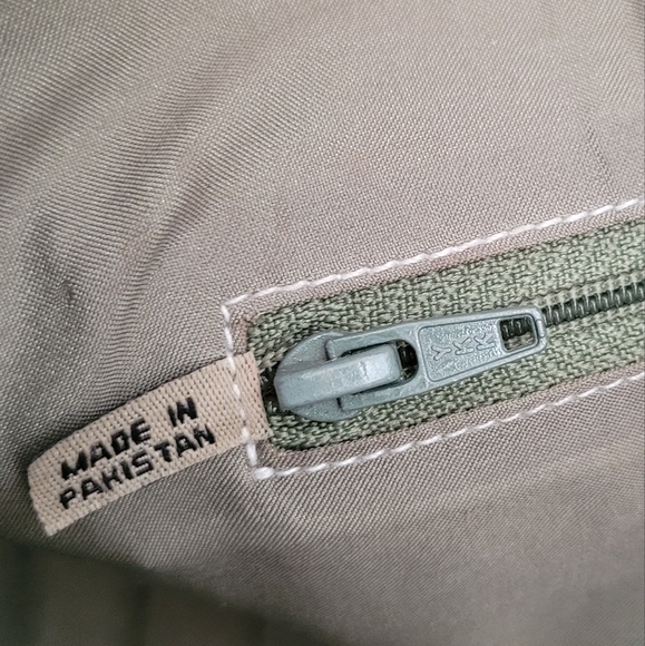 Lucien Piccard Leather Bag - Picture 10 of 16